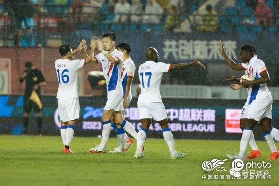 国产国拍亚洲精品永久不卡