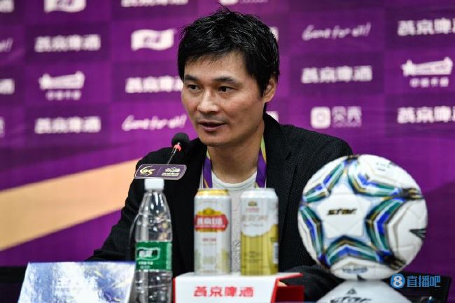 放荡的闷骚娇妻坐上来粗暴